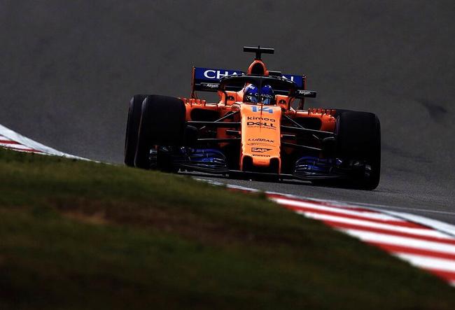 迈凯伦轻取梅赛德斯,阿隆索关键制胜 迈凯伦轻取梅赛德斯,阿隆索关键制胜