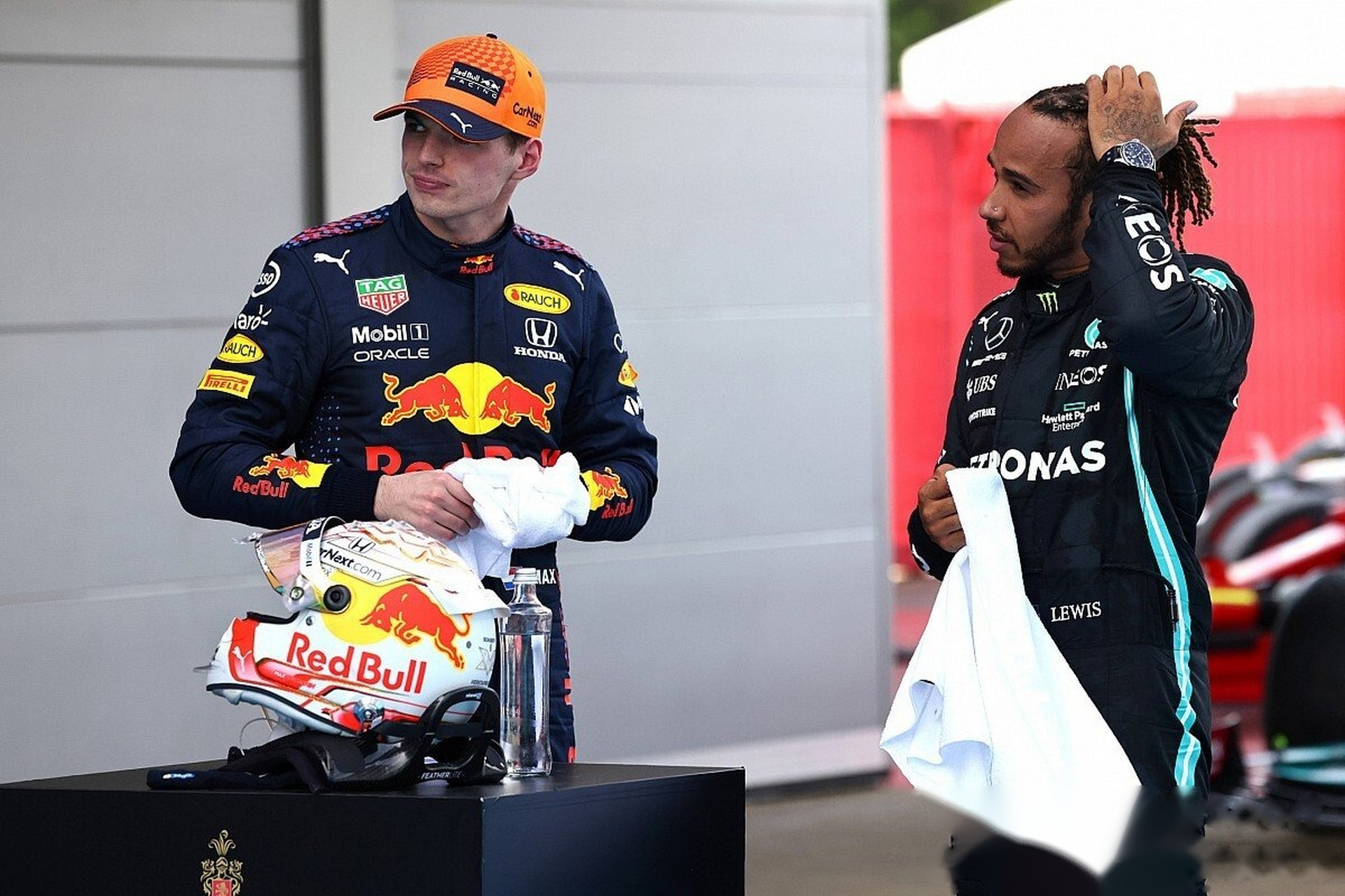 迈凯伦碾压威廉姆斯,汉密尔顿高光表现 迈凯伦碾压威廉姆斯,汉密尔顿高光表现