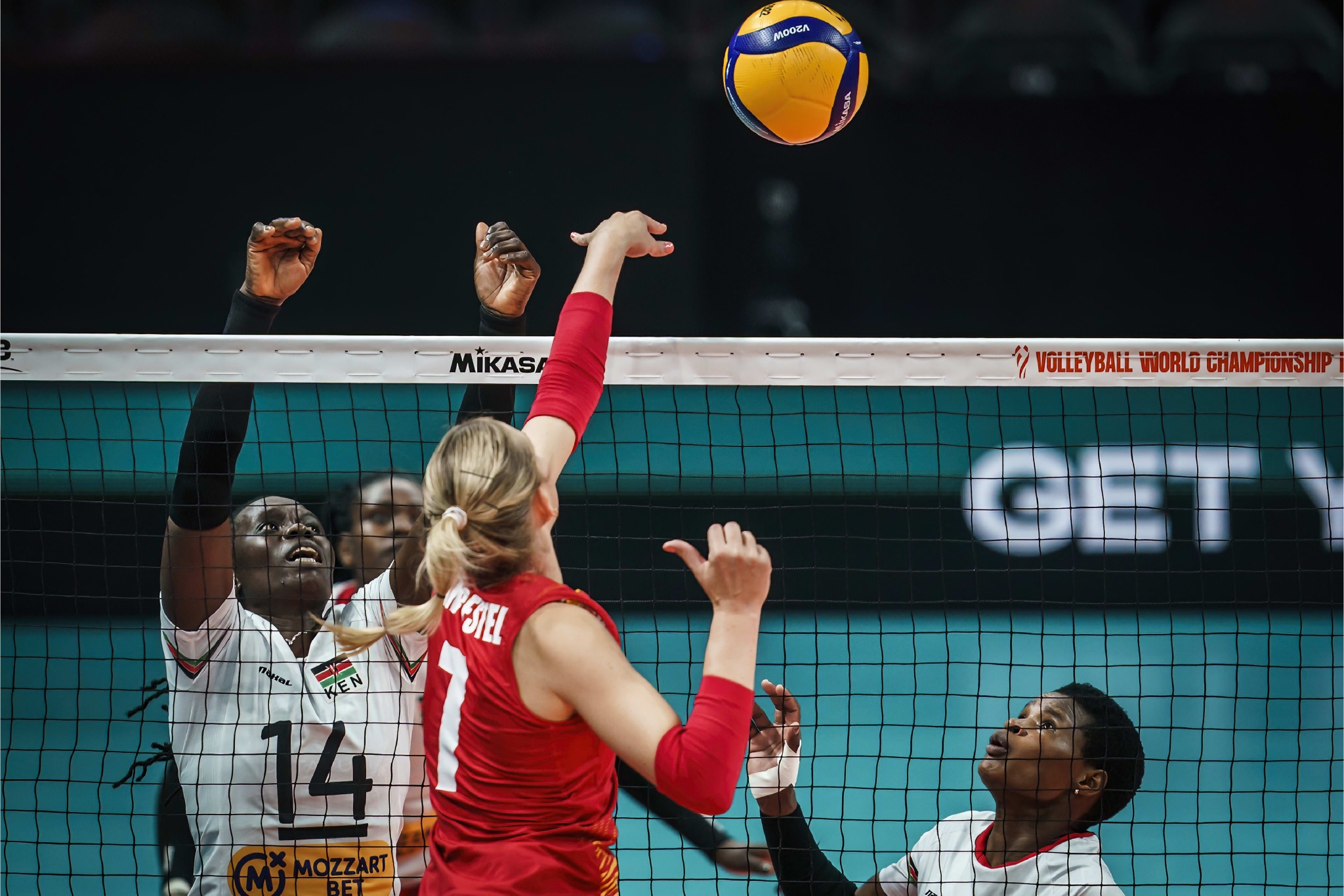 比利时鏖战荷兰，楚阿梅尼刷新纪录