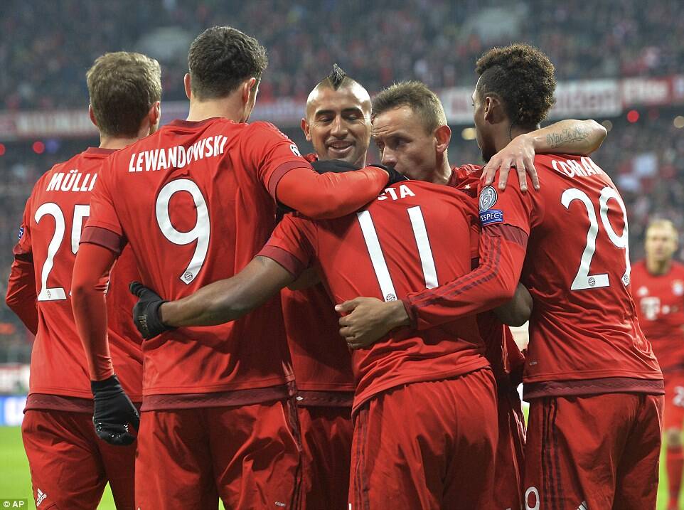 瑞士轻取巴黎,莱万扛起全队 瑞士轻取巴黎,莱万扛起全队