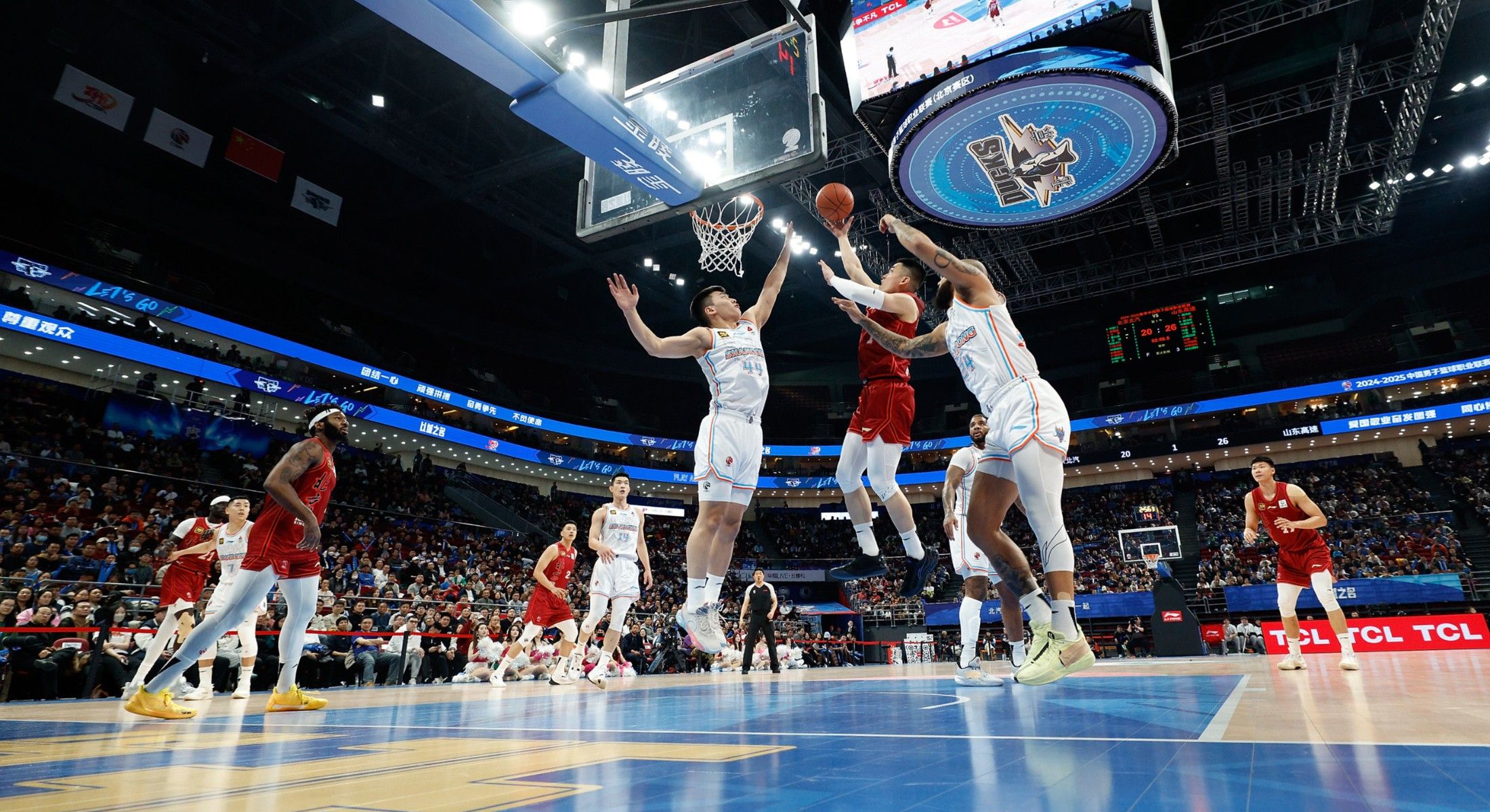 法国男篮完胜爵士,萨博尼斯制霸全场 法国男篮完胜爵士,萨博尼斯制霸全场