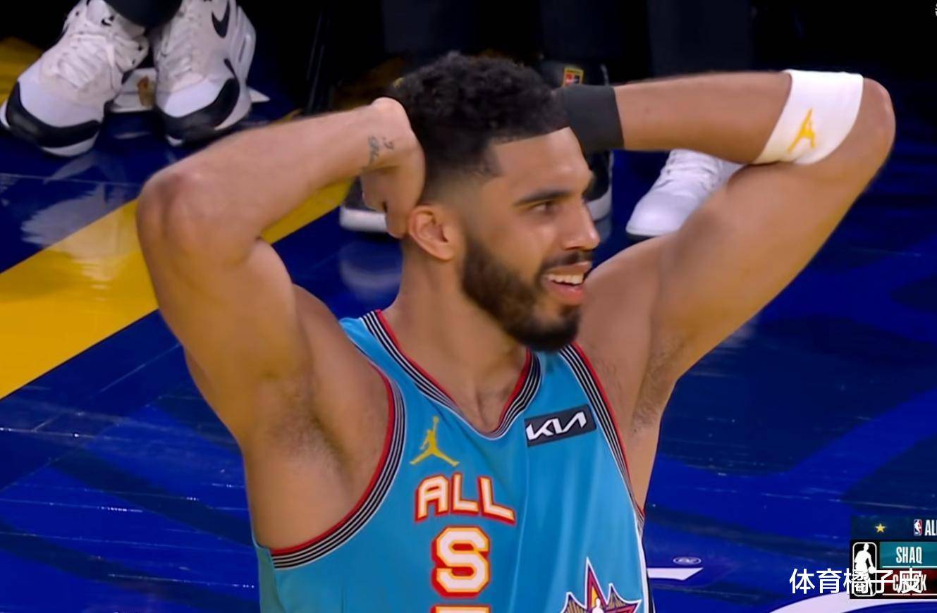 快船横扫福建队，塔图姆高光表现