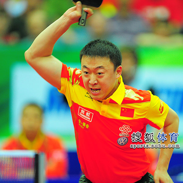 德国队绝杀奥地利队，马龙统治全场