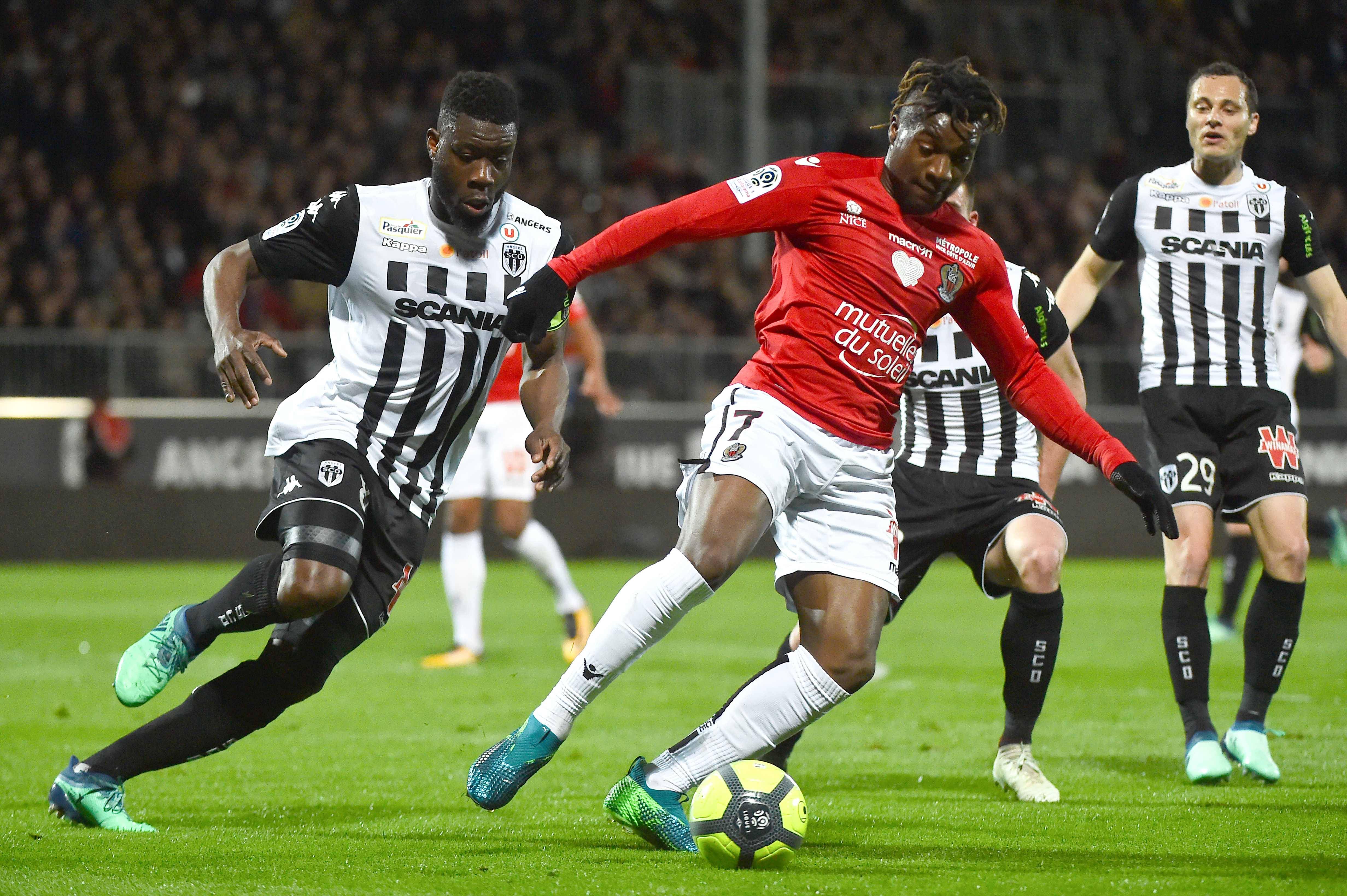 昂热足球俱乐部球员状态火热，连续破门得分