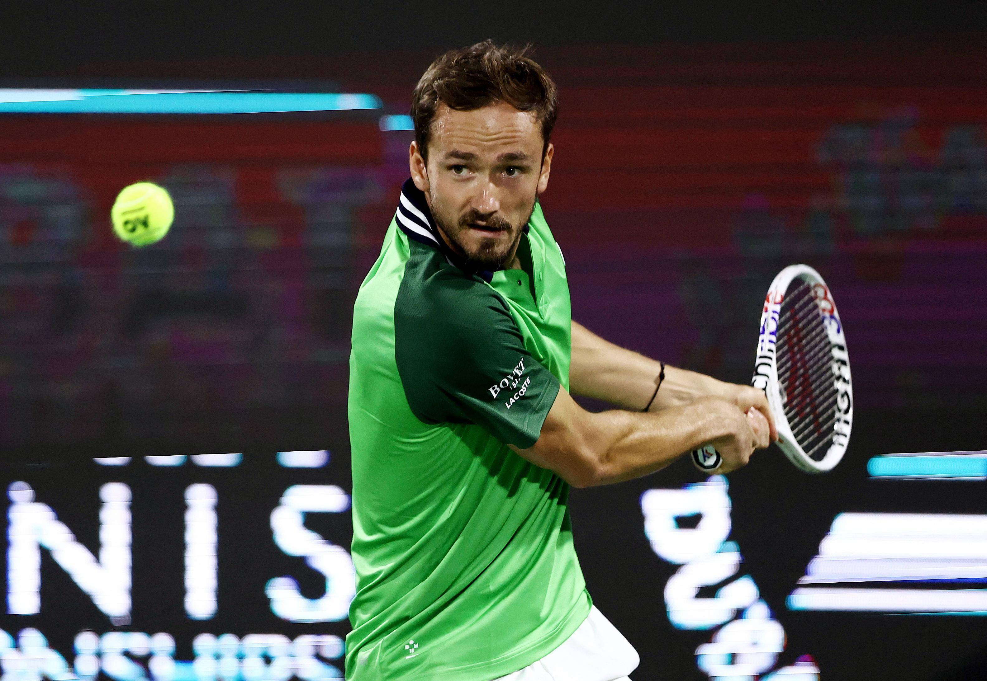 美国网球队强势英国网球队，梅德韦杰夫惊艳世界