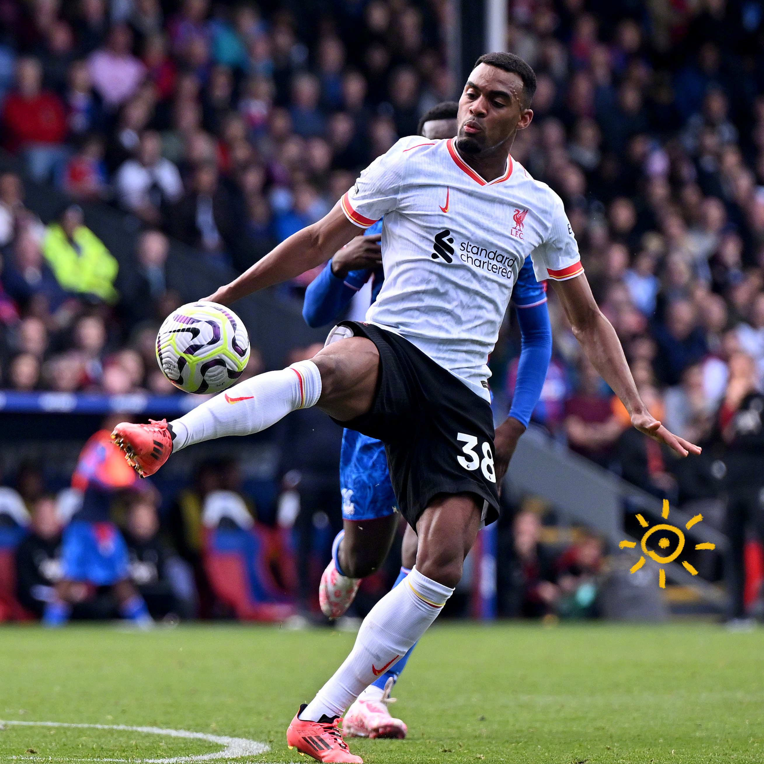 利物浦客场击败对手，领跑积分榜！